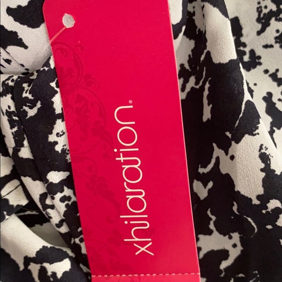 NWT - Navy and White dress. - Picture 10 of 10